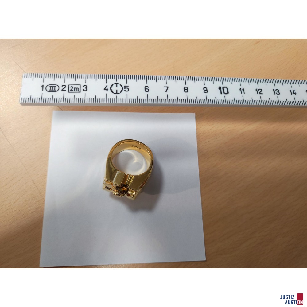 Versace Ring mit Etui