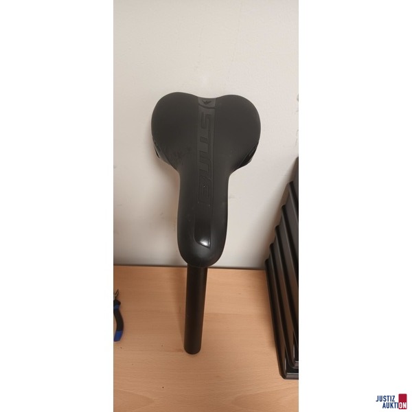 Konvolut Fahrradzubeh&ouml;r