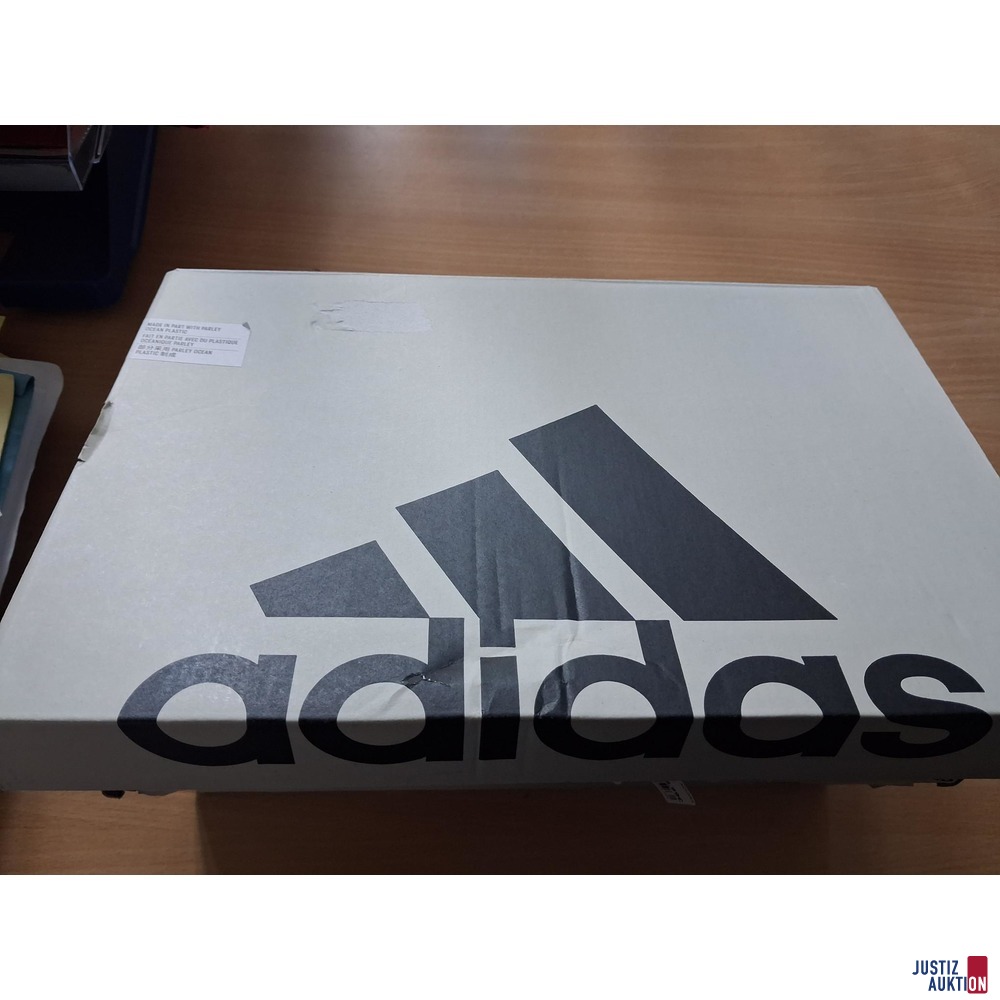 Schuhe Adidas