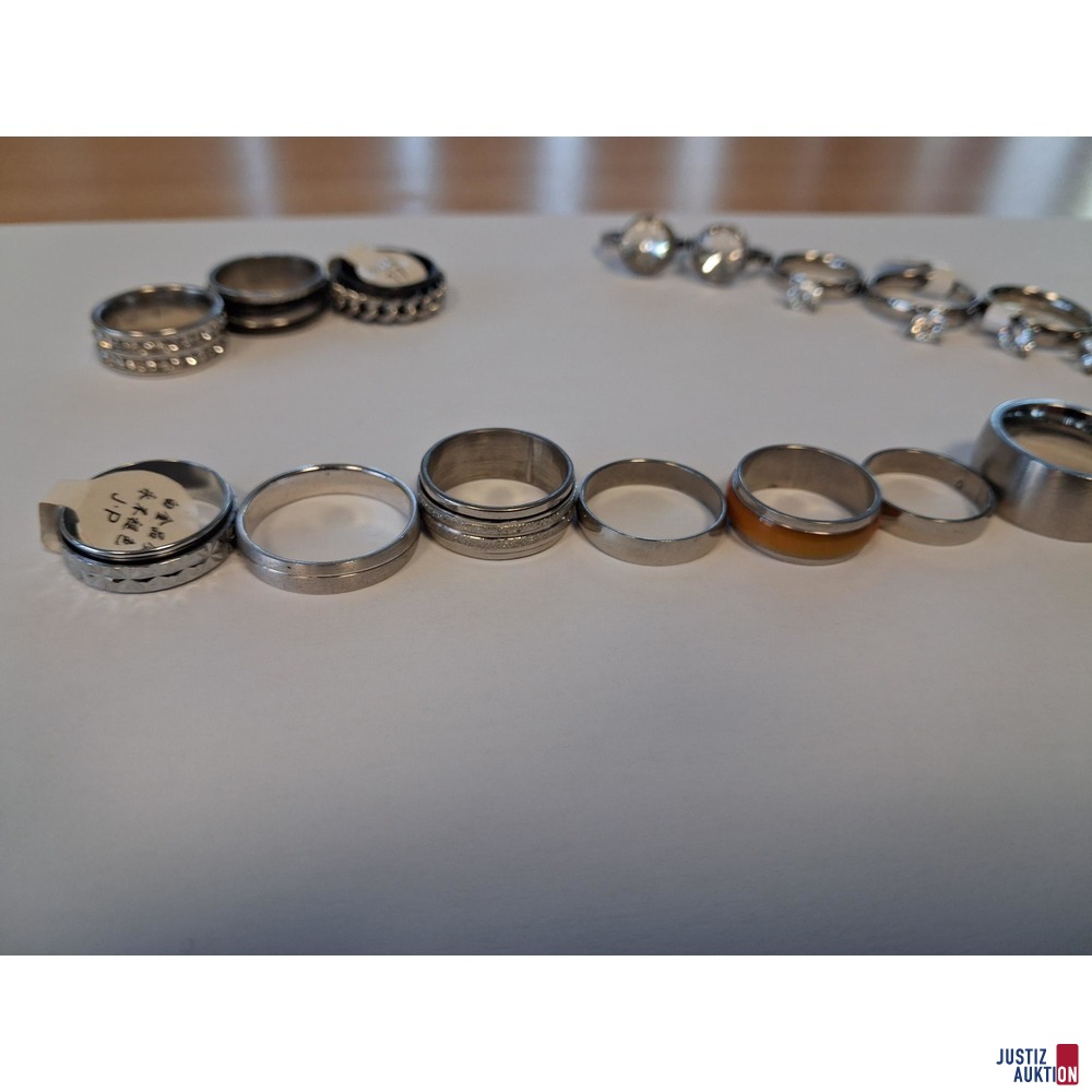 Konvolut Silberfarbene Ringe 16 Stk&period;