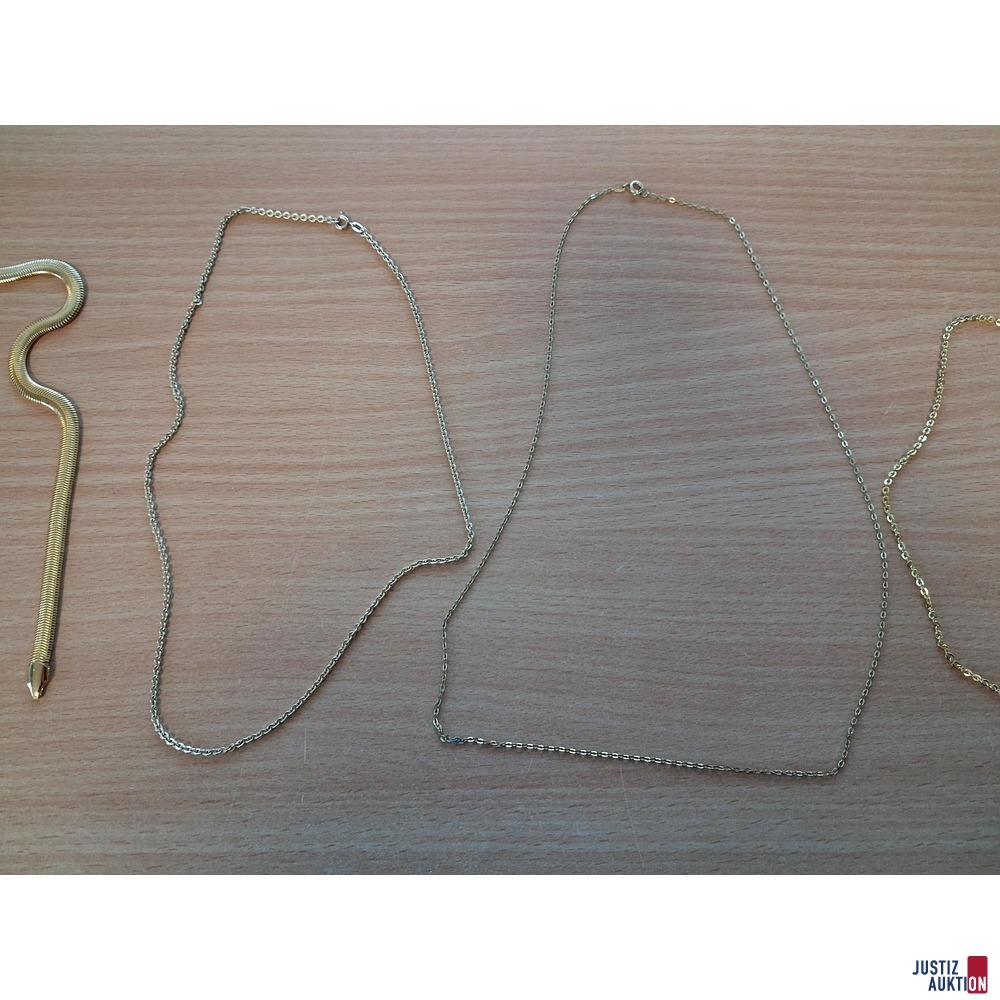 5 Ketten Modeschmuck