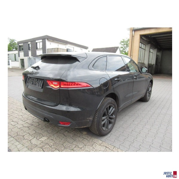 Jaguar Land Rover F-Pace