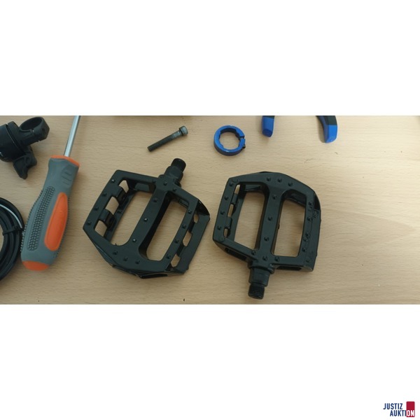 Konvolut Fahrradzubeh&ouml;r