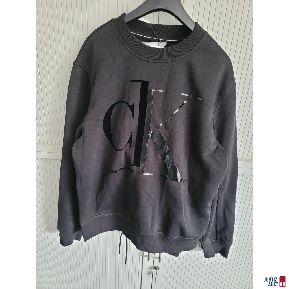 Pulli Vorderansicht