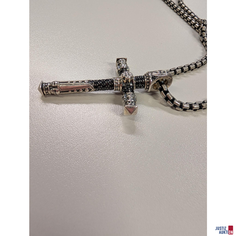 Seitenansicht Kreuz