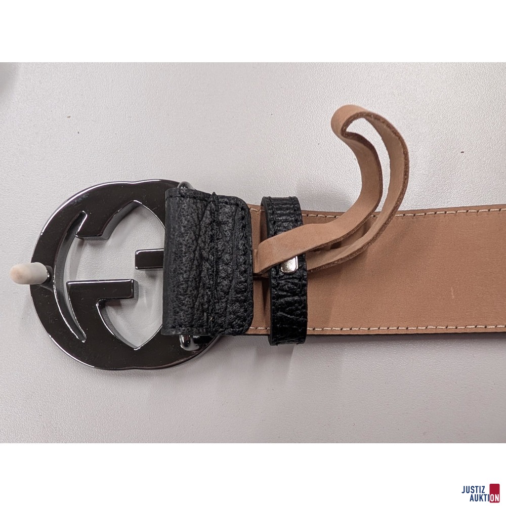 G&uuml;rtelschnalle 2