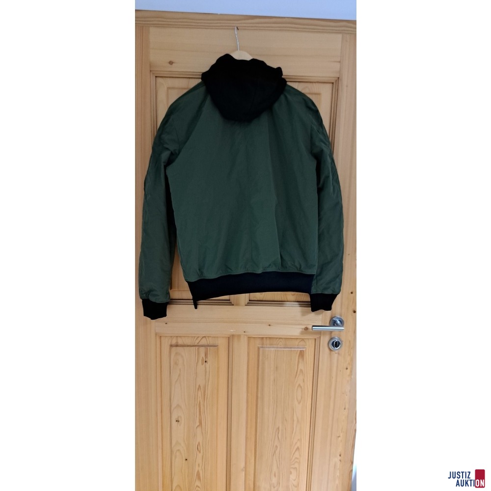 Jacke von hinten