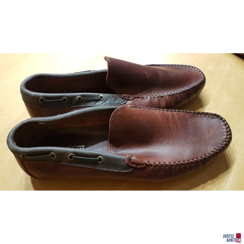 Schuhe
