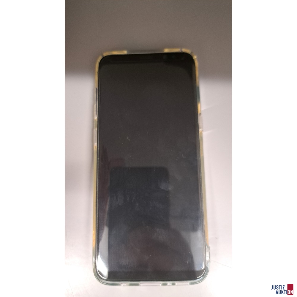 Smartphone der Marke Samsung SM-G950F