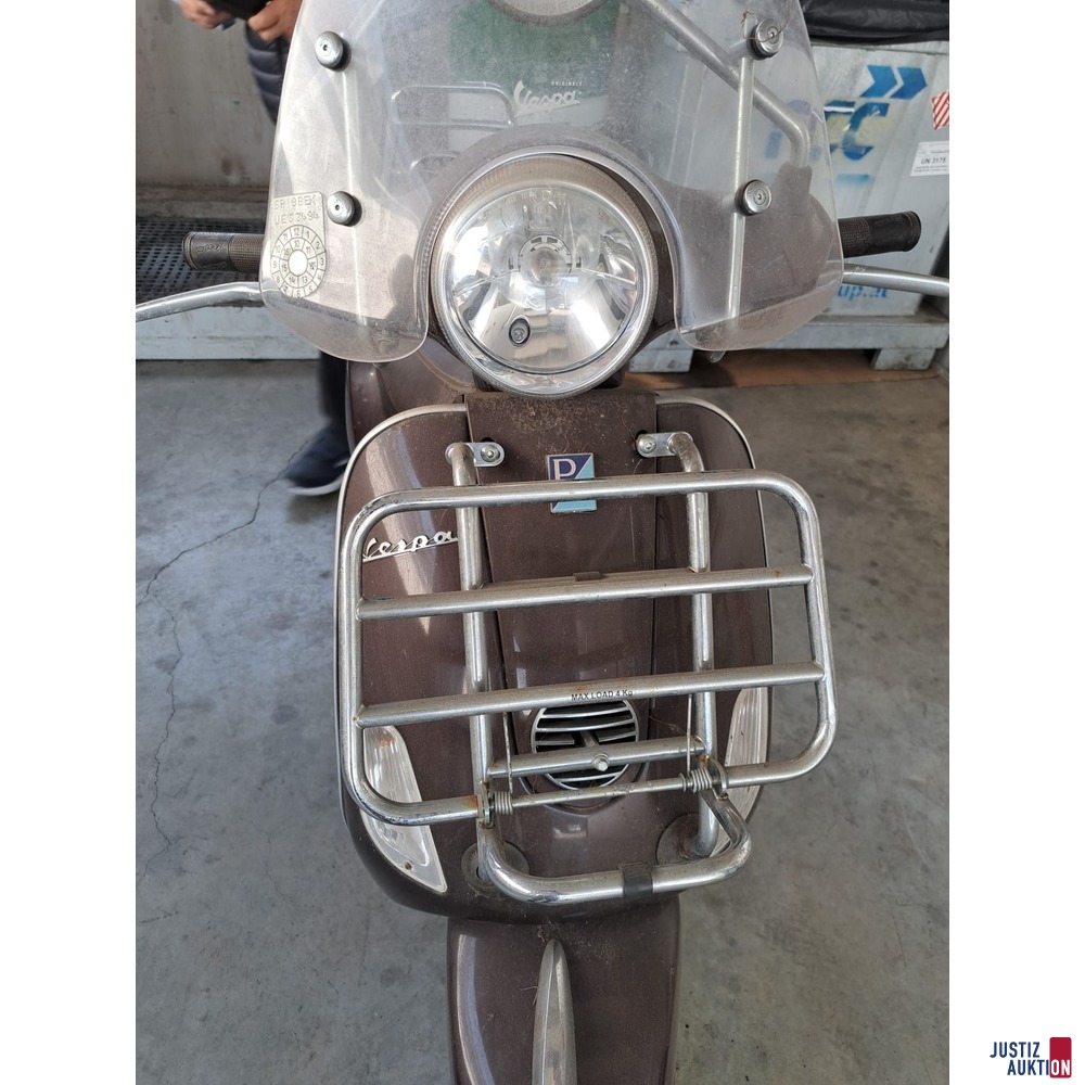 Mopedroller Vespa LX 50