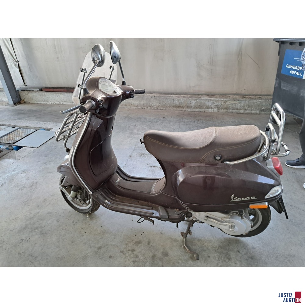 Mopedroller Vespa LX 50