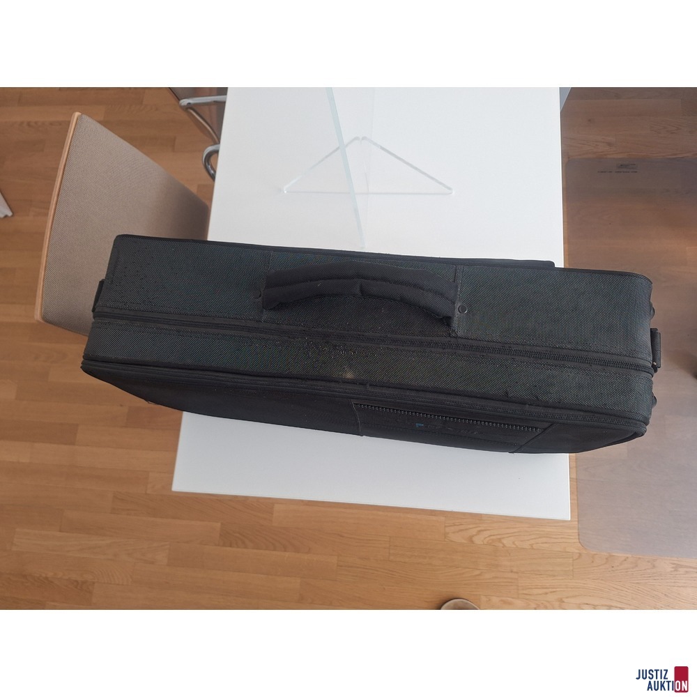 Saxophon Roy Benson samt Mundst&uuml;ck und 1 Schachtel 2 1&sol;2 Bl&auml;ttchen f&uuml;r Mundst&uuml;ck in schwarzen Koffer samt h&ouml;henverstellbaren St&auml;nder in schwarz