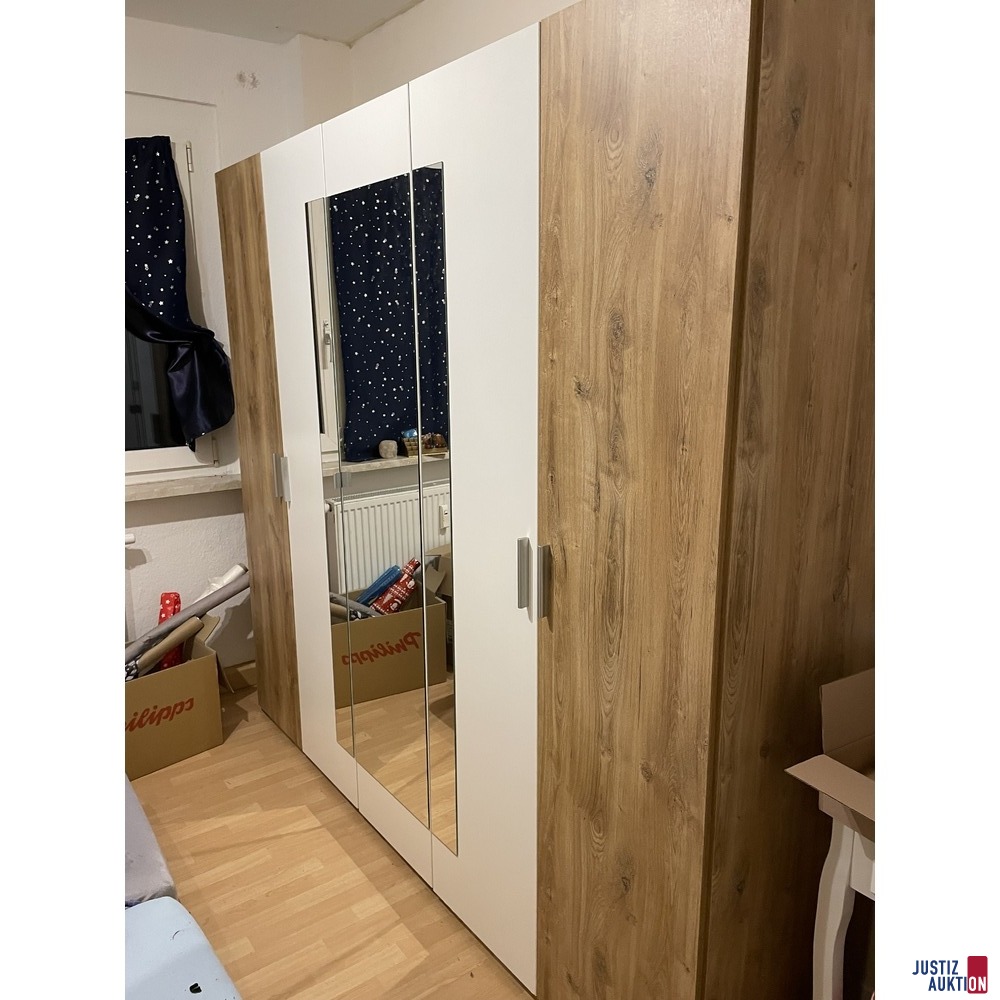 Schlafzimmerschrank