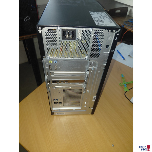 25 Fujitsu Rechner unterschiedliche Modelle – foto 6 – kavel bij Justiz-Auktion, Meinerzhagen