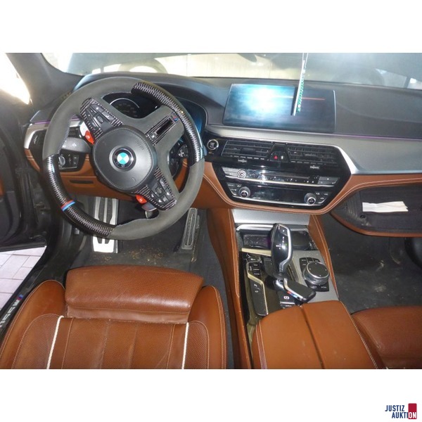 BMW M550i xDrive Lim&period; G30 N63