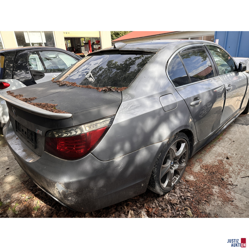 PKW BMW 525D mit Unfallschaden – foto 3 – kavel bij Justiz-Auktion, Bad Mergentheim