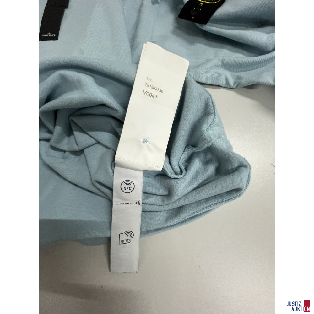 V43/26 Stone Island Fleece Sweatshirt Größe M – foto 4 – kavel bij Justiz-Auktion, Frankfurt am Main