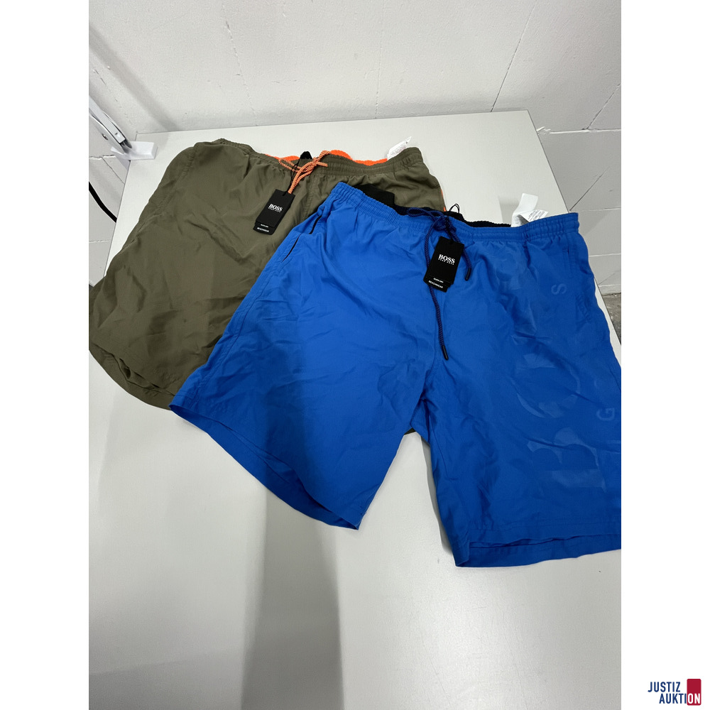 V73-26 Hugo Boss 男士泳裤 蓝色和橄榄绿