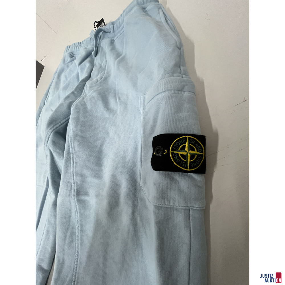 V44/26 Stone Island Cargo Joggers Größe M – foto 2 – kavel bij Justiz-Auktion, Frankfurt am Main