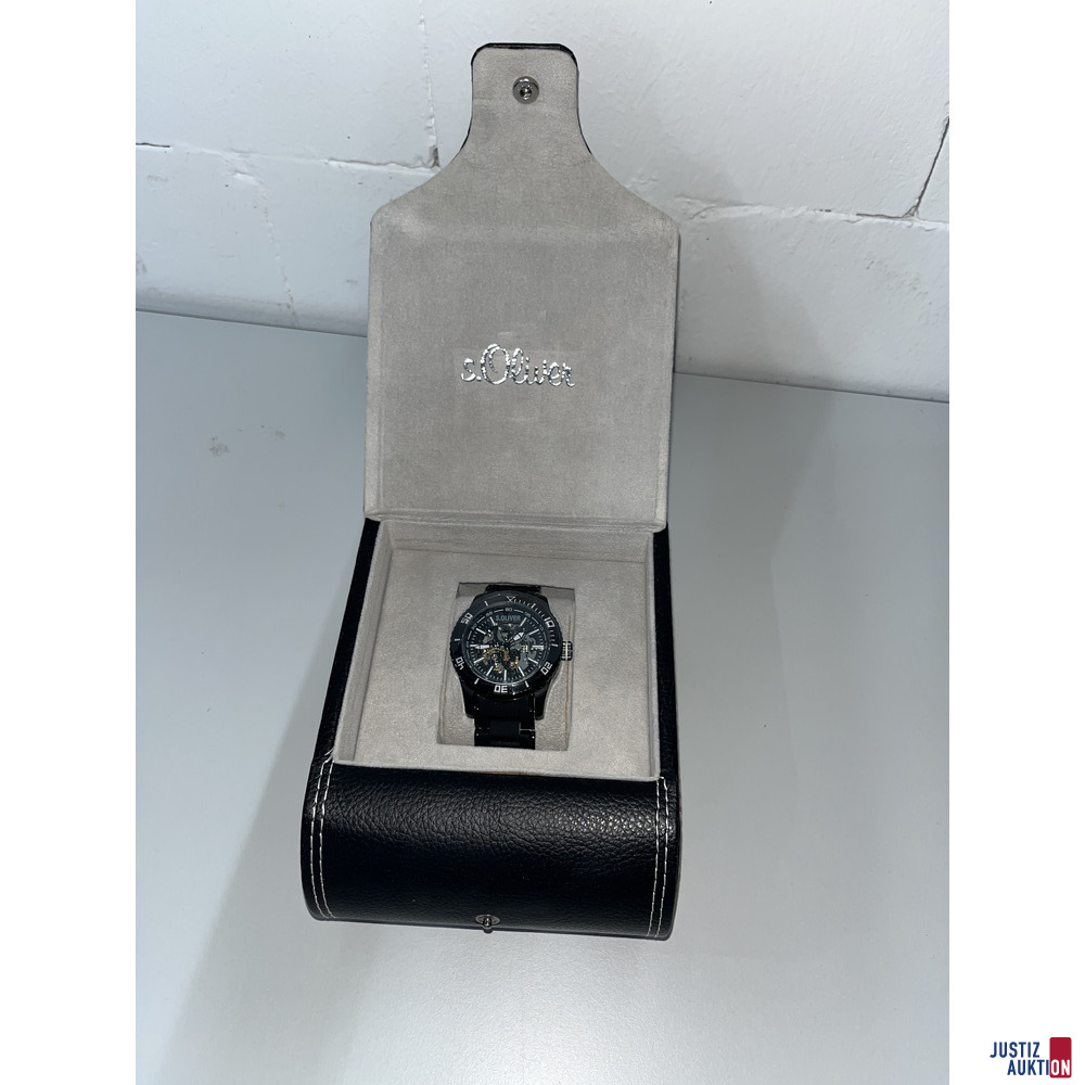 V51/26 - s.Oliver Herren-Armbanduhr mit Originalbox – foto 2 – kavel bij Justiz-Auktion, Frankfurt am Main