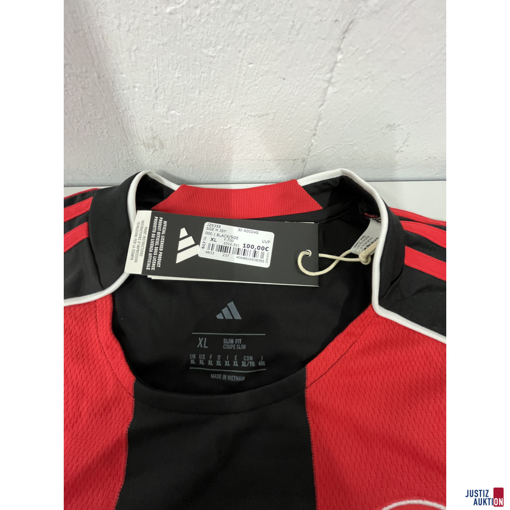 SGE Trikot Größe XL – foto 2 – kavel bij Justiz-Auktion, Frankfurt am Main