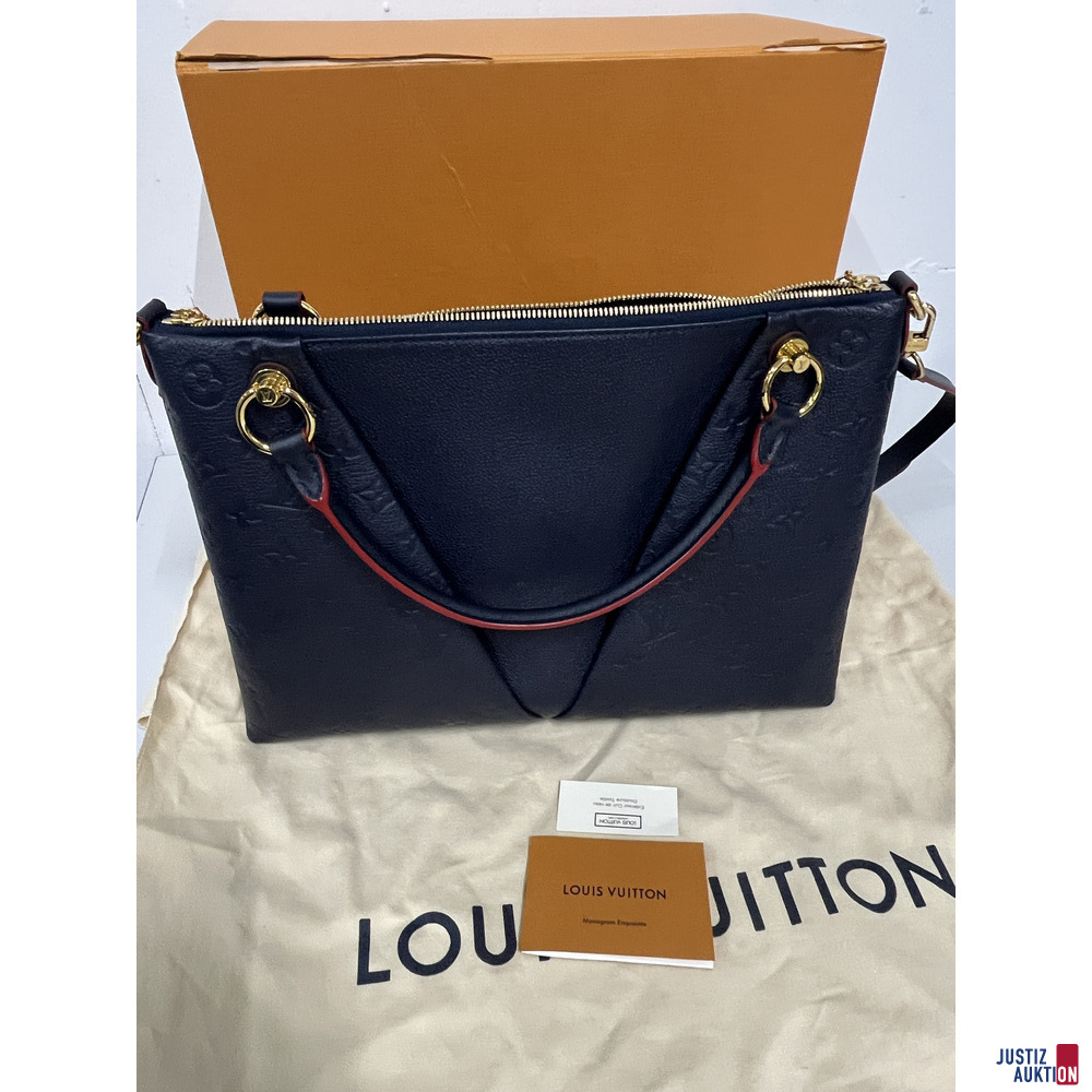 V72/26 Louis Vuitton Handtasche V Tote MM, Dunkelblau – foto 5 – kavel bij Justiz-Auktion, Frankfurt am Main