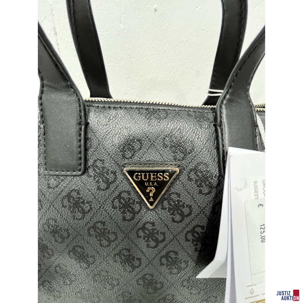 Guess Schulterhandtasche schwarz – foto 2 – kavel bij Justiz-Auktion, Frankfurt am Main