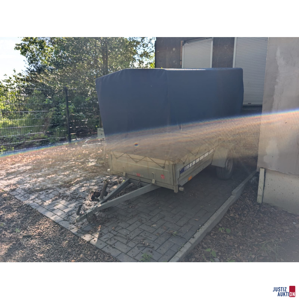 Gesamtansicht Anh&auml;nger