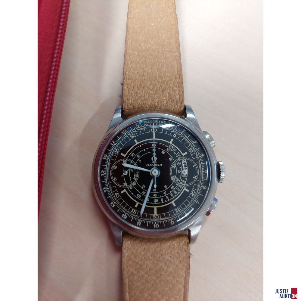 Herrenarmbanduhr am Ziffernblatt bezeichnet mit Omega