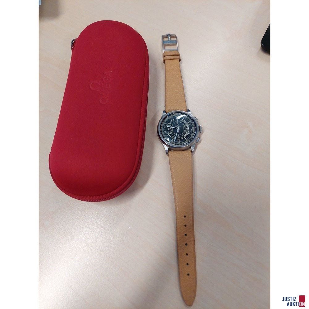 Herrenarmbanduhr am Ziffernblatt bezeichnet mit Omega