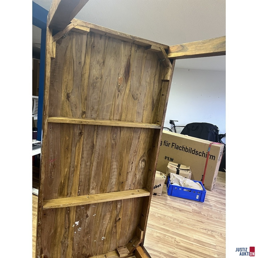 Eettafel – foto 2 – kavel bij Justiz-Auktion