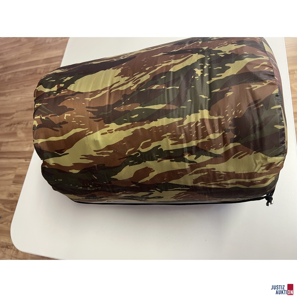 Schlafsack – kavel bij Justiz-Auktion