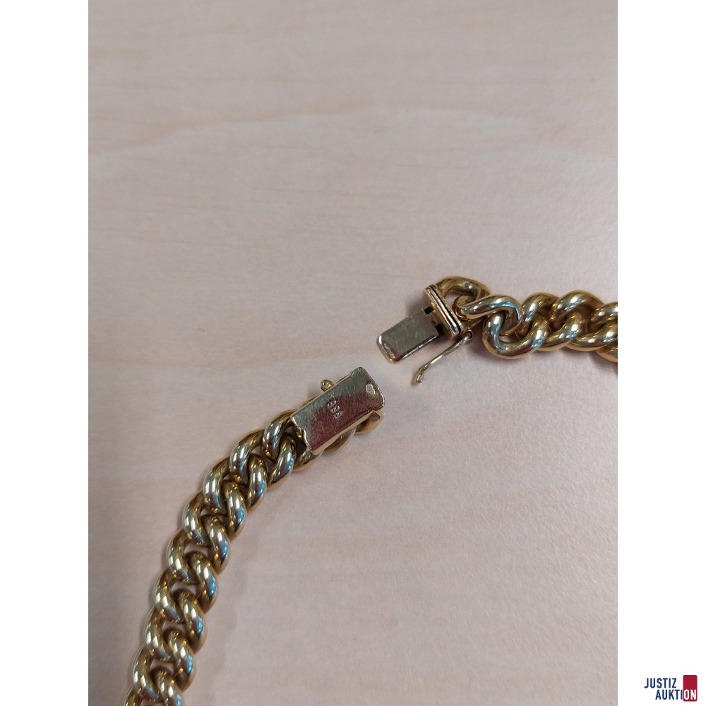 Damenhalskette mit Kastenschliese