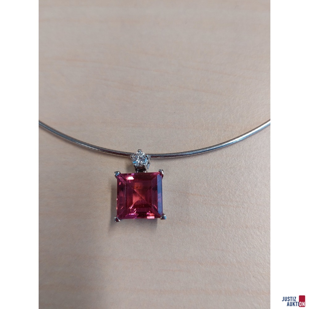 Collier Omega mit Brilliant &lpar;zirka 0&comma;2 ct&rpar; Turmalin Anh&auml;nger 750 &permil; Wei&szlig;gold leicht geknickt L&auml;nge 40 cm