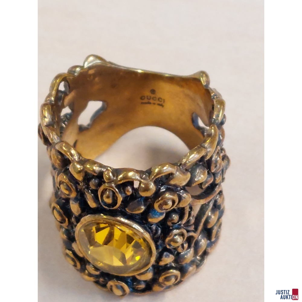 Damenring mit Ornamenten zirka 2 cm breit &comma;&comma;Gucci&OpenCurlyDoubleQuote; mit gelben Schmuckstein Gr&ouml;&szlig;e 56