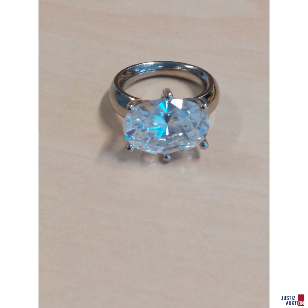 Palladiumring mit einem wei&szlig;en Schmuckstein&comma; 950&permil; punziert&comma; 14&comma;5 g&comma; Gr&period; 56