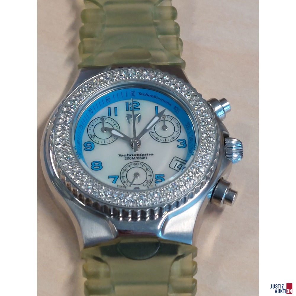 Damenarmbanduhr der Marke Techno Marine