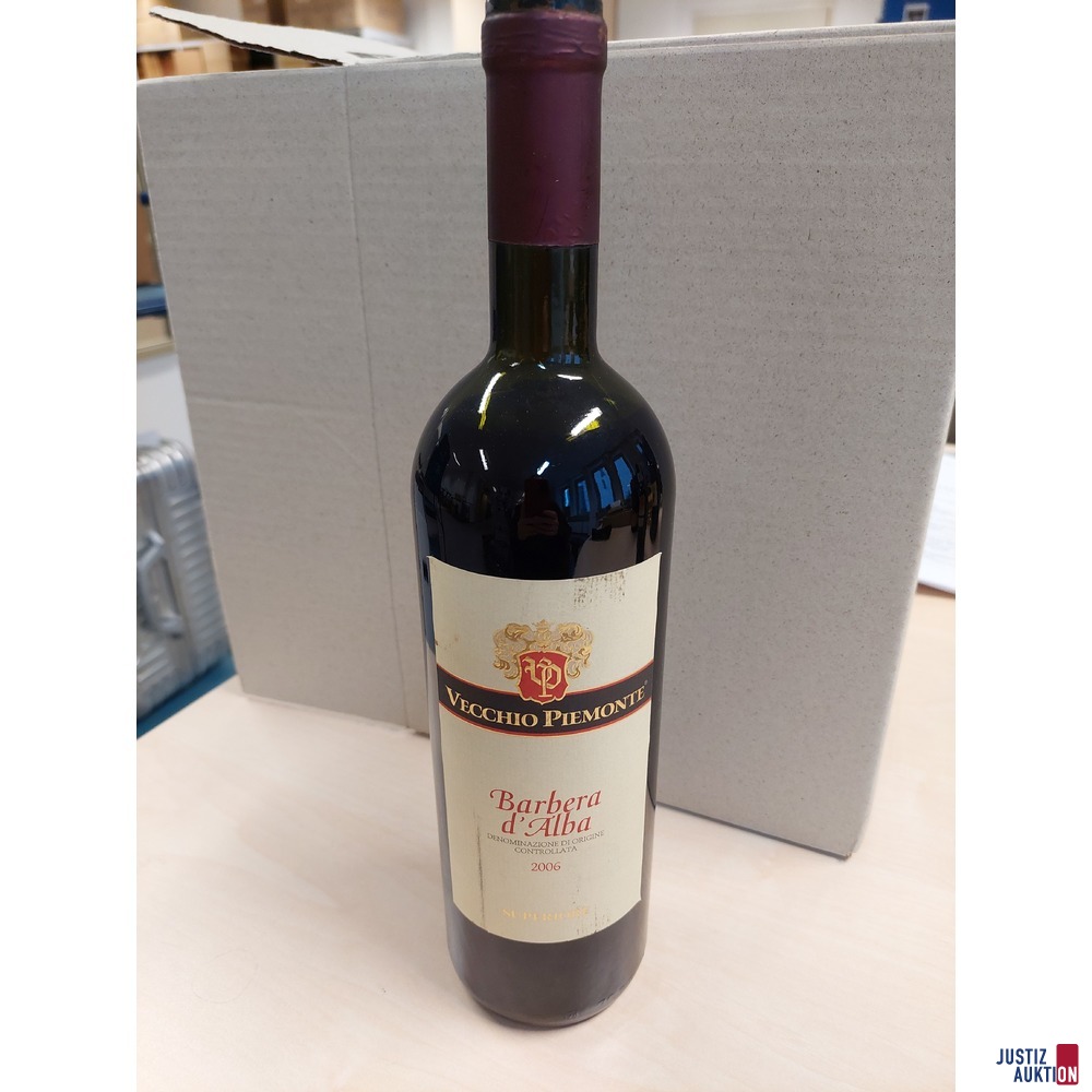 Franz&ouml;sischer Rotwein Vecchio Piemonte Barbera D&DiacriticalAcute;Alba Jahrgang 2006