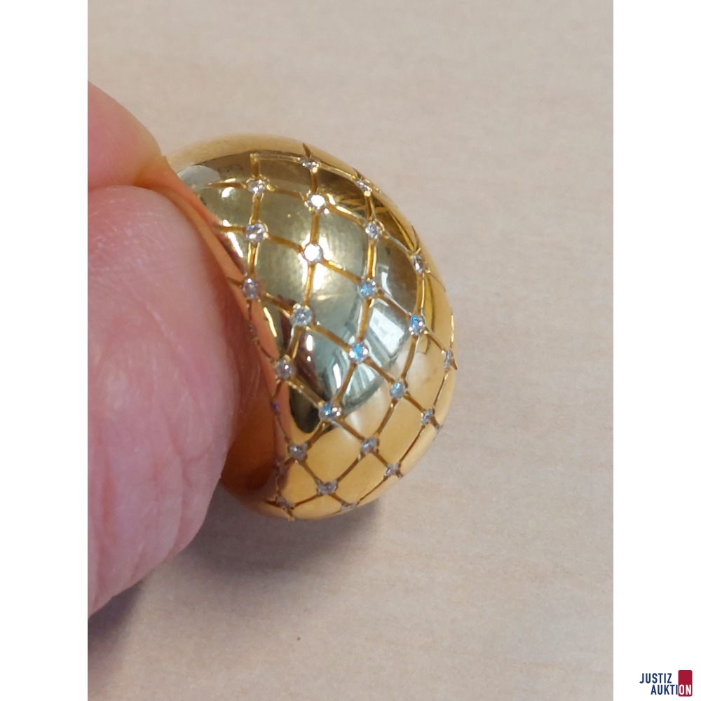 Damenring mit kleinen Brillianten&nbsp;750&permil; punziert&comma; Gr&period; 57&comma; 13&comma;8 g