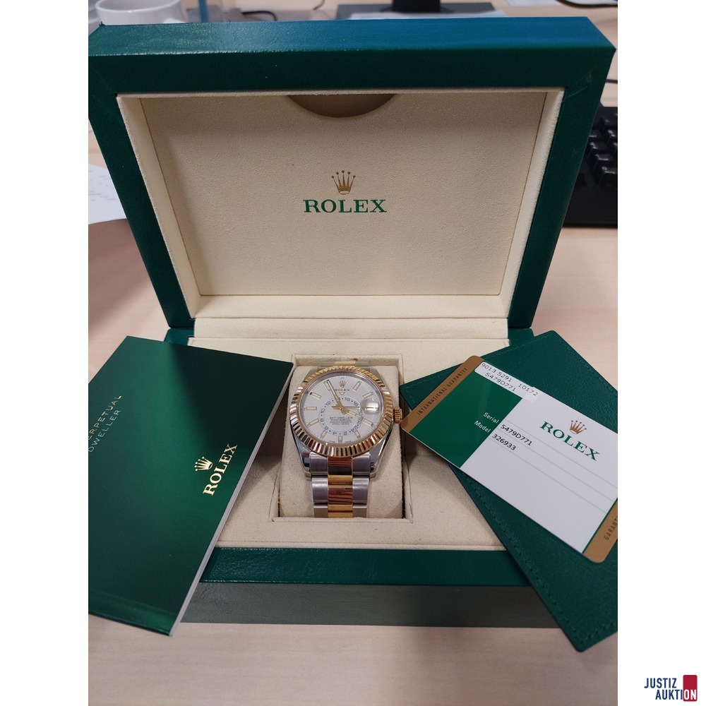 Herrenarmbanduhr der Marke ROLEX - Modell&colon; Skydweller