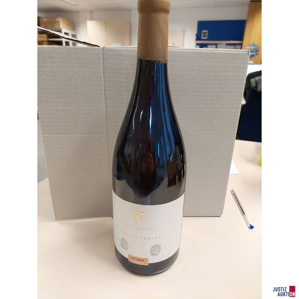Weisswein&comma; Magnum Flasche von Fritsch &amp&semi; Gottwald