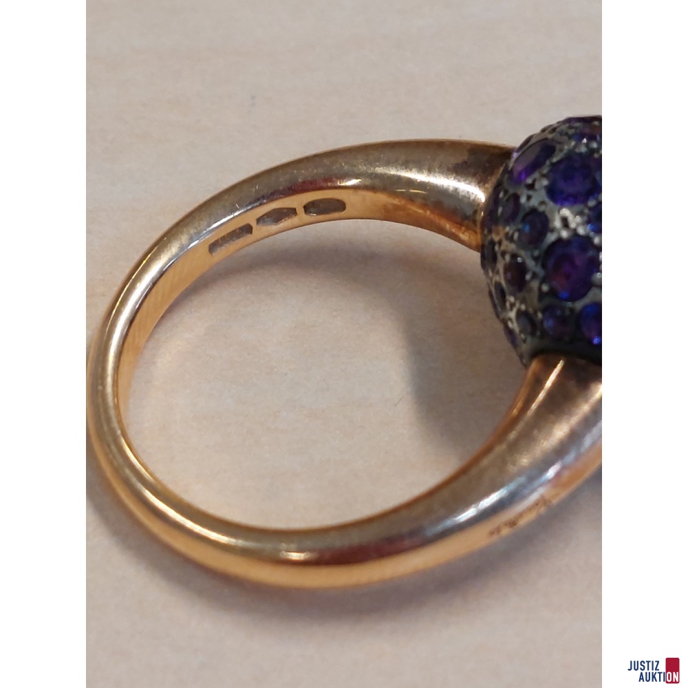 Damenring 750&permil; gelbgold punziert&comma; in Kombination  silberner Fassung&comma; mit Amethyst&comma; Gr&period; 55&comma;5&comma; 10&comma;2 g