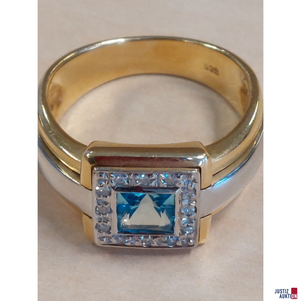 Damenring 585 &permil; punziert Wei&szlig;gold&sol;Gelbgold&sol;Bicolor mit quadratischen aquamarin farbenen Schmuckstein mit eine Camousierung aus Brillianten zirka 0&comma;2 ct Gr&ouml;&szlig;e 56 7&comma;1 g