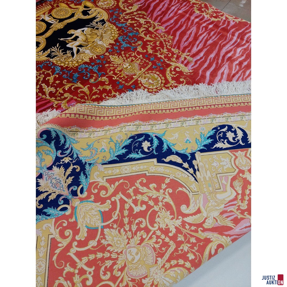 Maschineller Kn&uuml;pfteppich aus Viscose