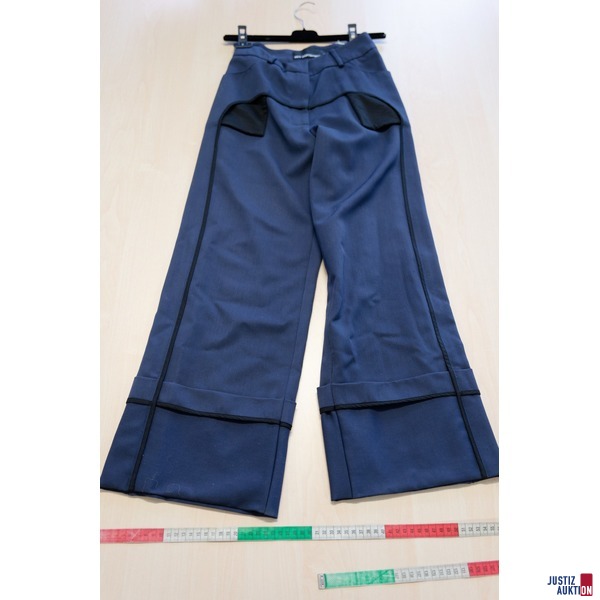 Stoffhose mit Lederimitat