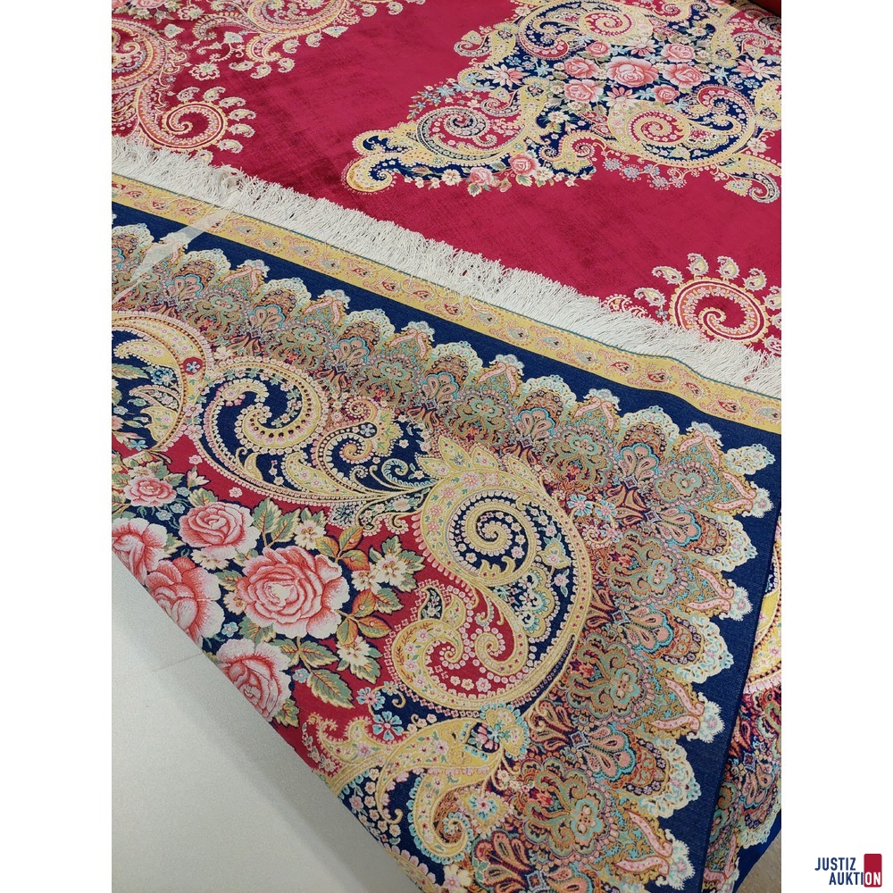 Maschineller Kn&uuml;pfteppich aus Viscose