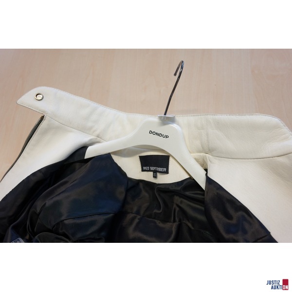 Lamfelljacke mit Ledermix gearbeitet