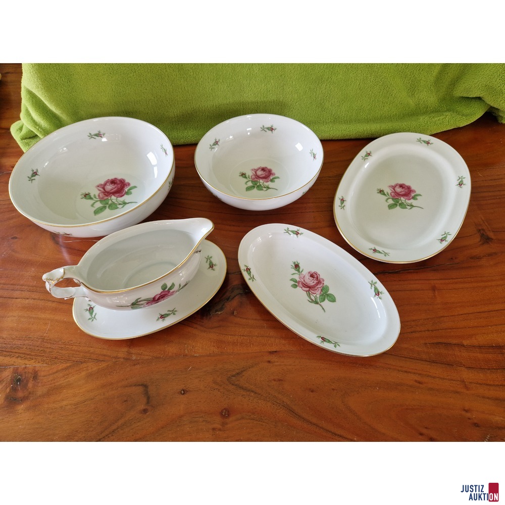 Sauciere und Schalen