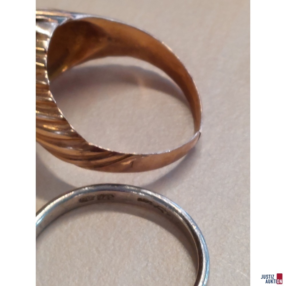 Damenring mit roten Schmuckstein defekt 585 &permil; u&period;a&period;