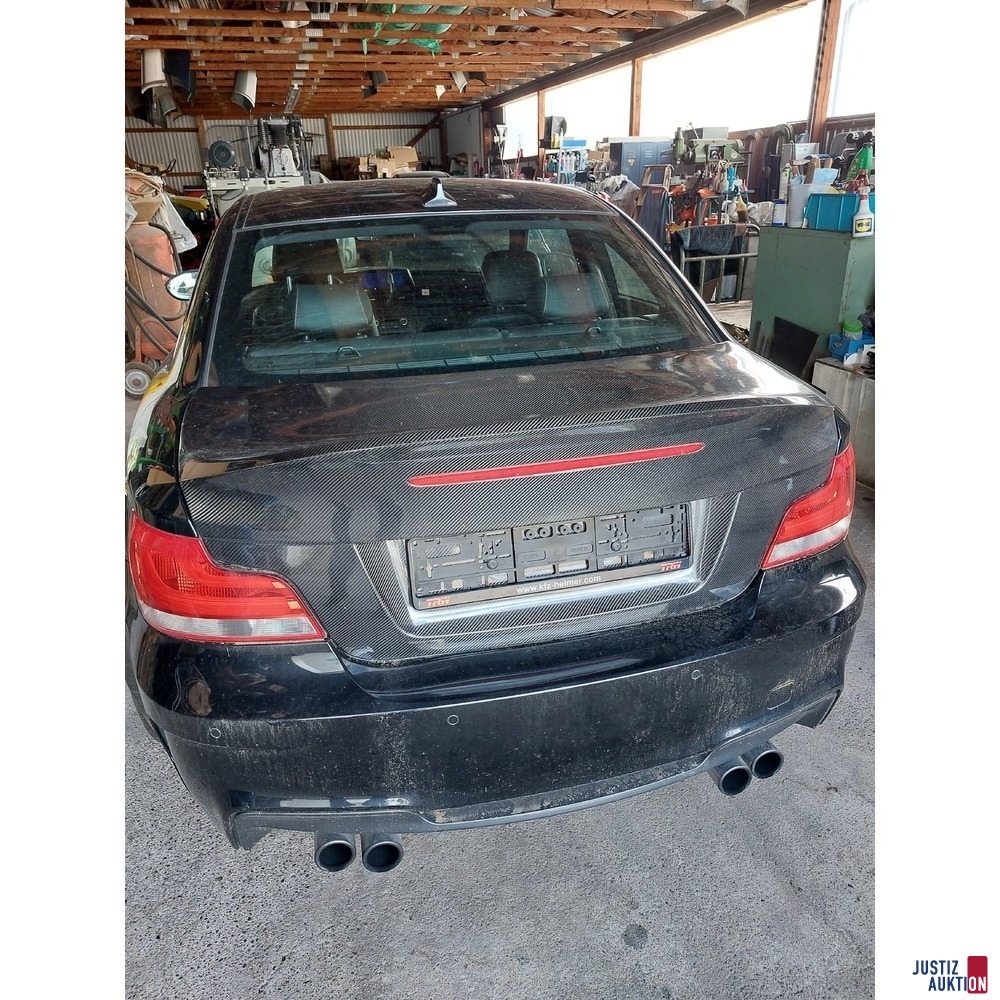BMW von hinten